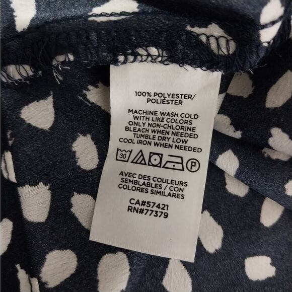 ANN TAYLOR PETITE! POUFY, PUFF SLEEVE BLACK & WHITE SPOTTED BLOUSE, TOP! SZ XSP - Picture 7 of 8